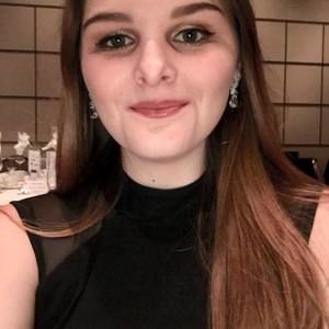 Meet your Posher, Alex-ann